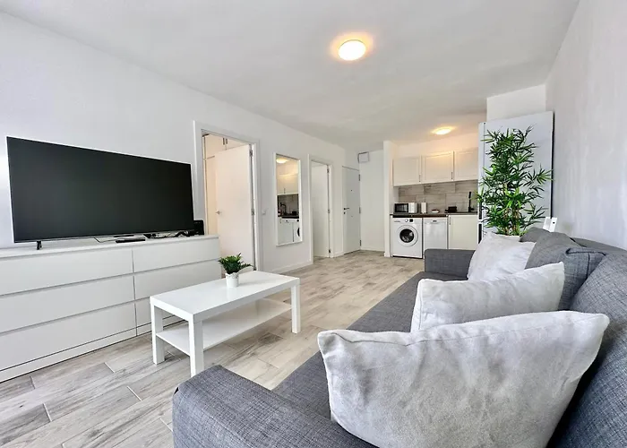 Torres De Yomely - Y4g 플라야데라스아메리카스